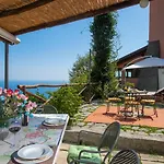 Villamena Bed and breakfast