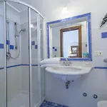 Villamena Bed and breakfast 3*