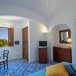 Villamena Furore