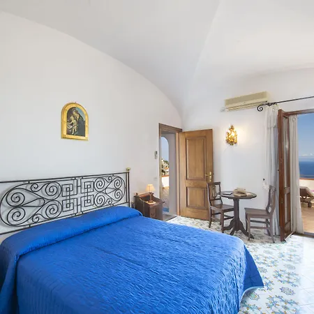 Bed and breakfast Villamena 3*
