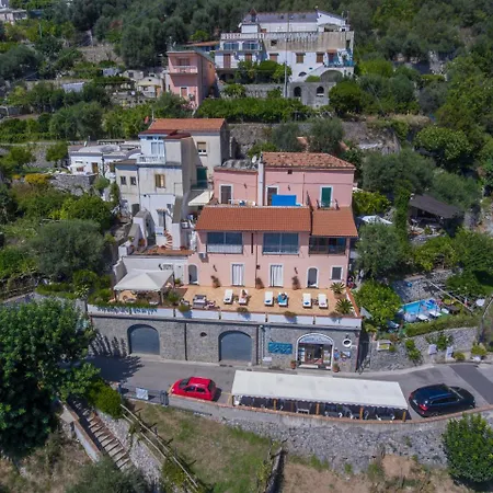 Bed and breakfast Villamena Furore