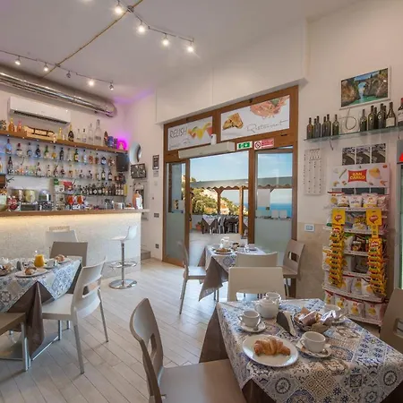Bed and breakfast Villamena